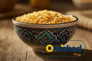 لپه ریز زرد خارجی در کاسه سنتی ایرانی با طرح آبی، بسته عمده ۳۵ کیلویی امیشاد.